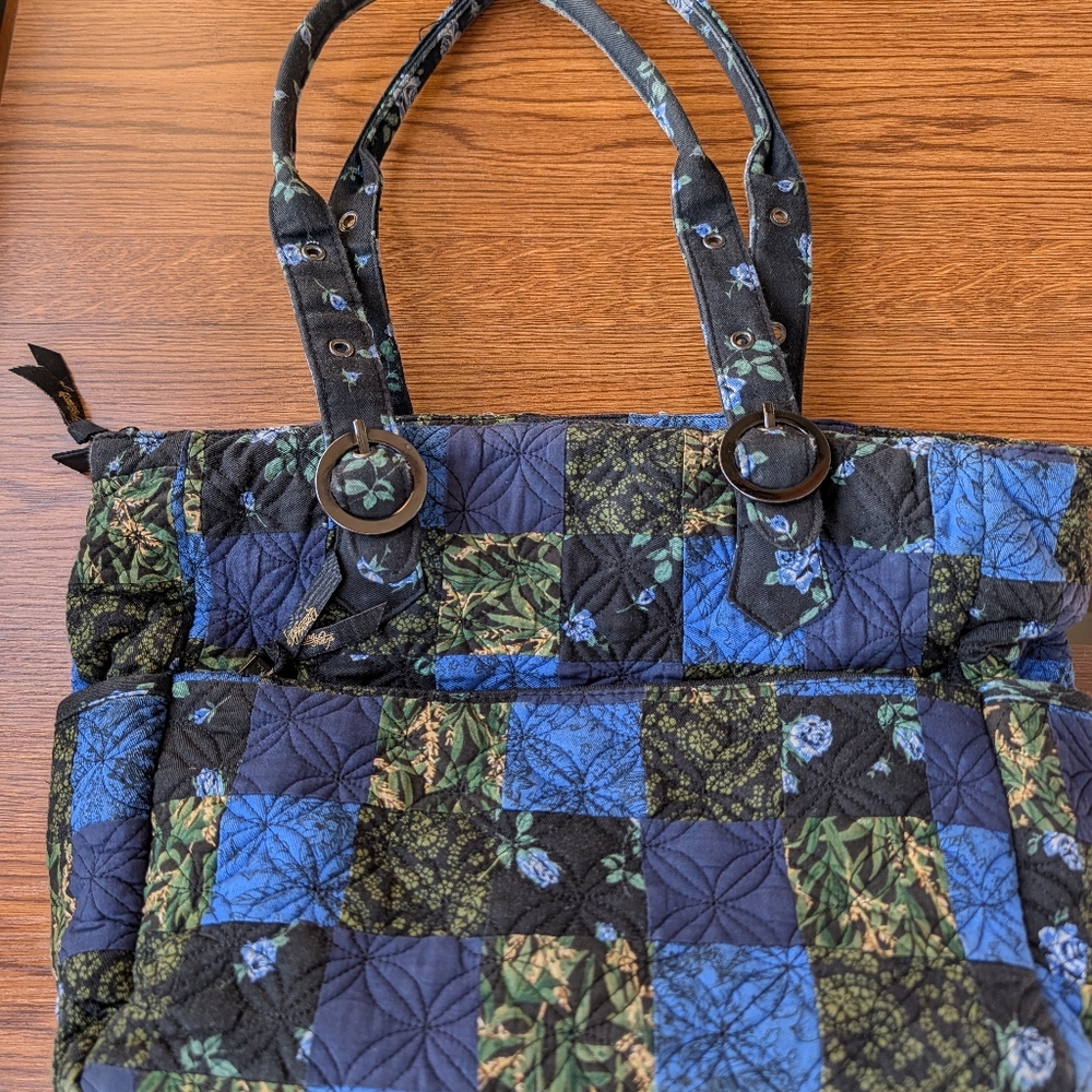 Donna Sharp Black Floral Shoulder Bag - Picture 13 of 13
